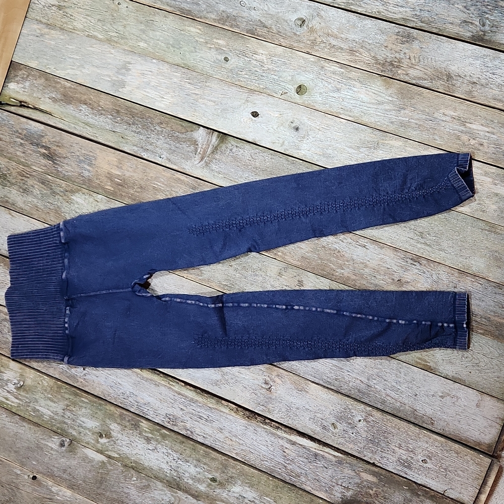 Free People High Rise 7/8 Length Good Karma Leggings Washed Navy M/L NEW FP102 - Picture 7 of 15